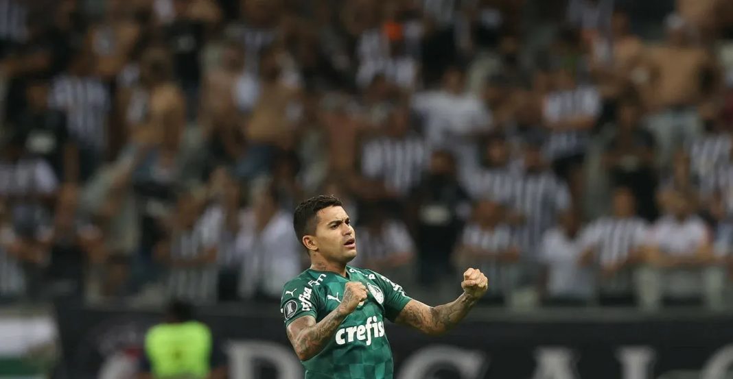 Palmeiras enfrenta o Atlético-MG no Allianz Parque antes da Libertadores.