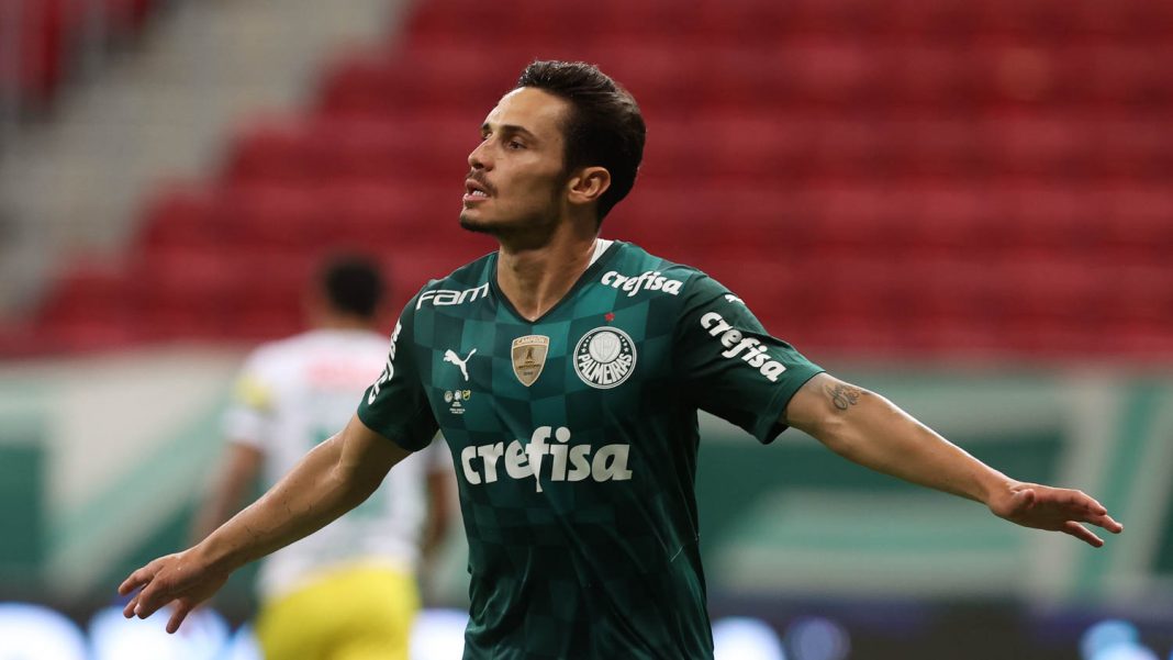 Palmeiras espera contar com Raphael Veiga diante do Avaí, pelo Brasileirão.